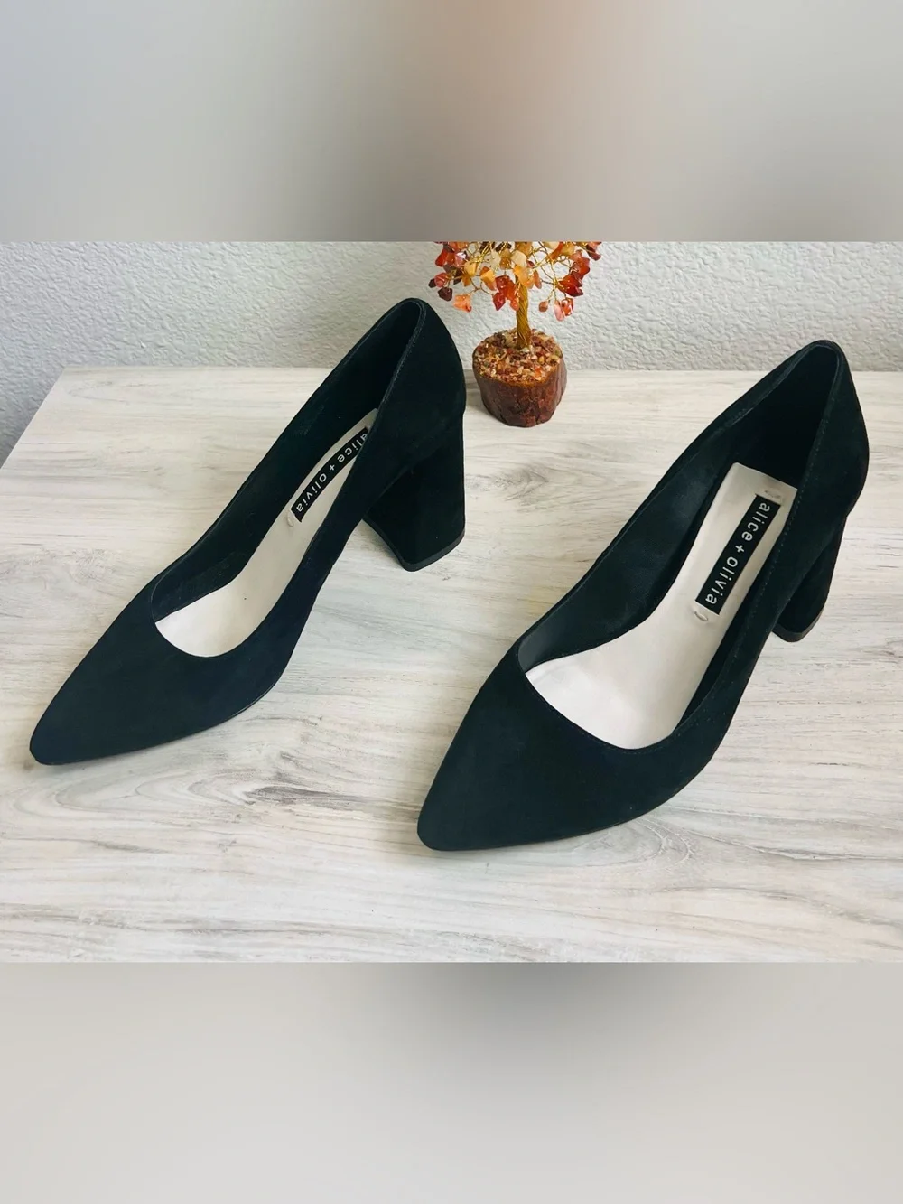 Alice + Olivia Black Suede Pointed Toe Block Heel Pumps Size 8